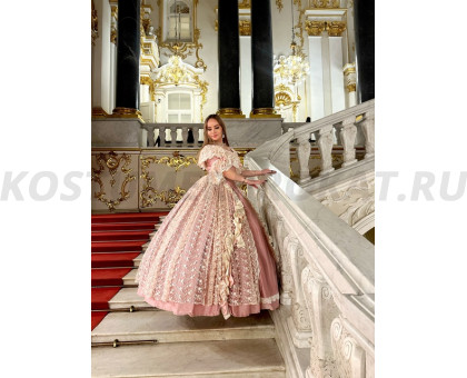 Екатерина II (розовое с кружевом, 18 век) 29